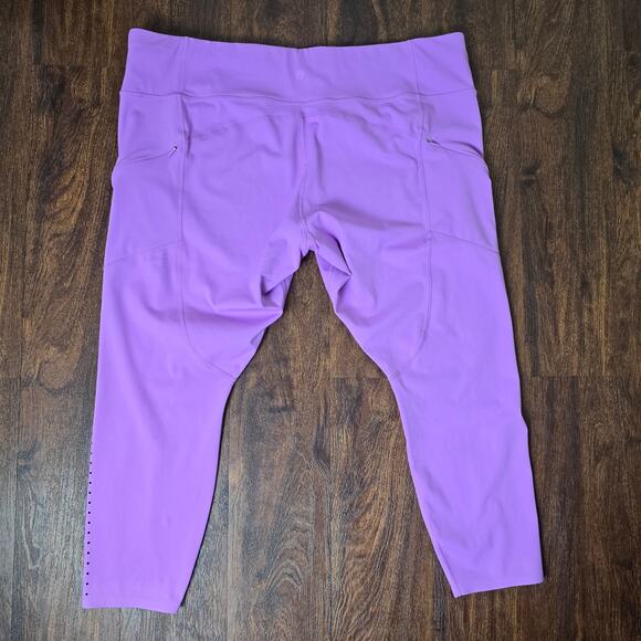 Athleta Contender Laser Cut 7/8 Tight (x2) + Salutation Capri NWT - XXL - Picture 7 of 11